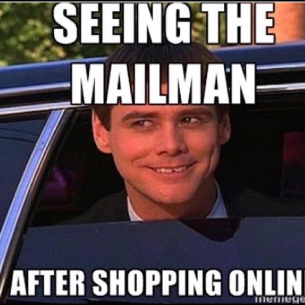 My face when I get a POSHMARK Package!! 😃😃
